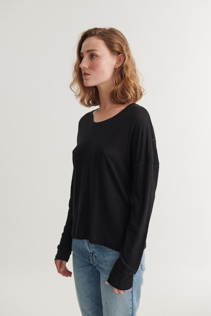 Basic Apparel Ashly LS Tee T-shirts 001 Black